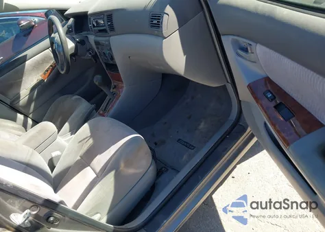 2005 Toyota Corolla Le z USA, uszkodzony, nr VIN 1NXBR32E65Z566670